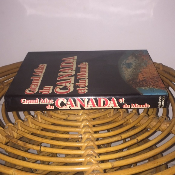 Grand Atlas du Canada et du Monde 1979 Hardcover - Picture 3 of 14